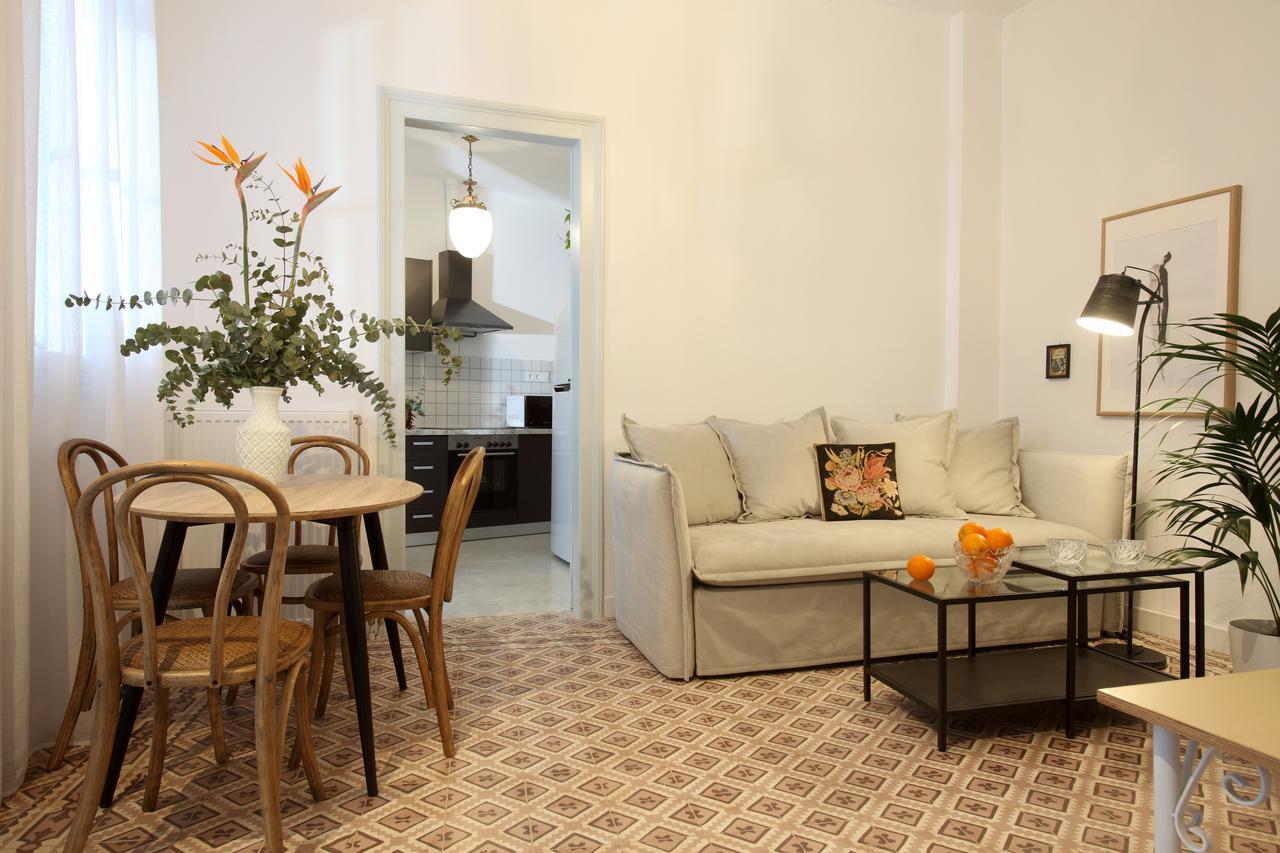 Live In Athens, Thiseio Historic House ภายนอก รูปภาพ