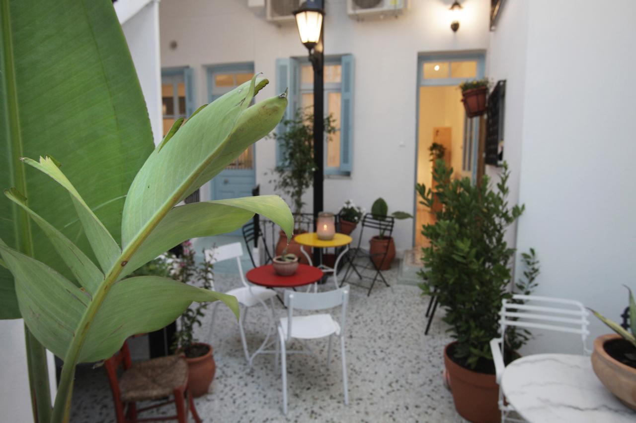 Live In Athens, Thiseio Historic House ภายนอก รูปภาพ
