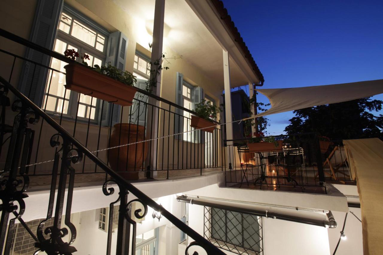 Live In Athens, Thiseio Historic House ภายนอก รูปภาพ